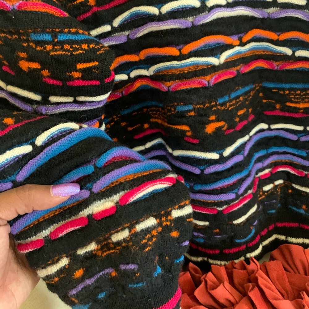 COOGI sweater - Picture 3 of 3